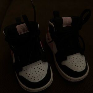 Nike Black and Pink Sneakers High-Top Style